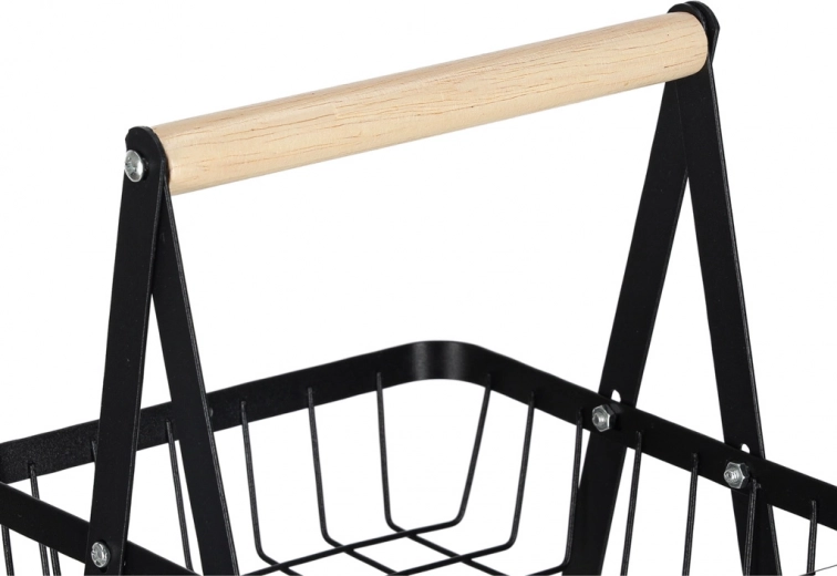 Metal rezistent și mâner natural, confortabil