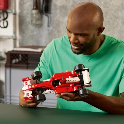 Direcție funcțională și cockpit realist