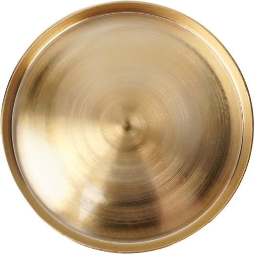 Execuție elegantă aurie