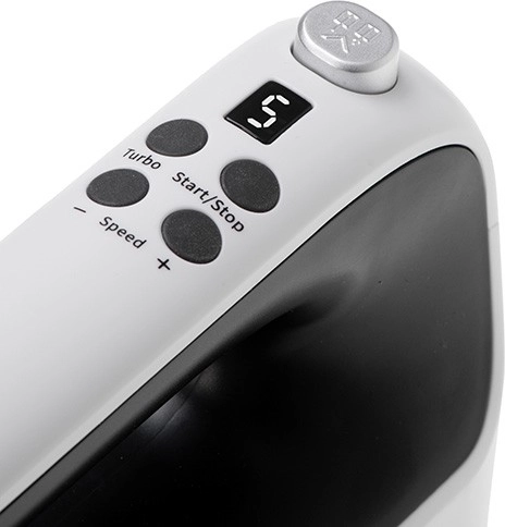 9 viteze cu LCD pentru control precis