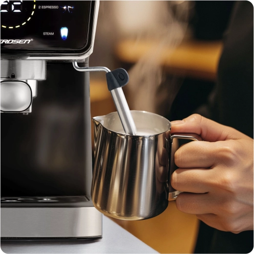 Spumă de lapte profesională