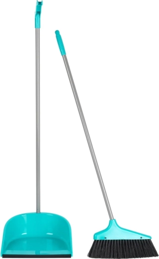 Curățenie fără aplecare datorită coadelor lungi