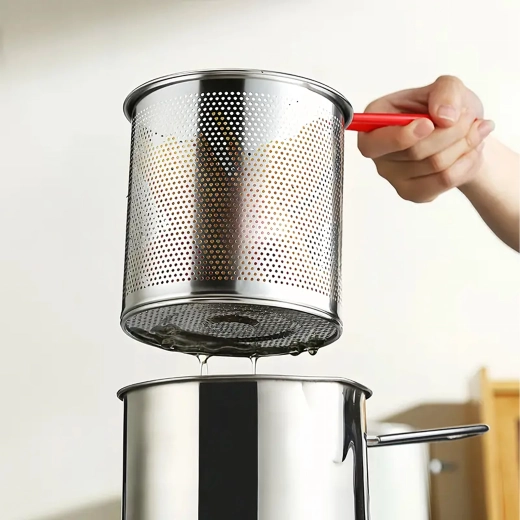 Design compact cu mâner demontabil