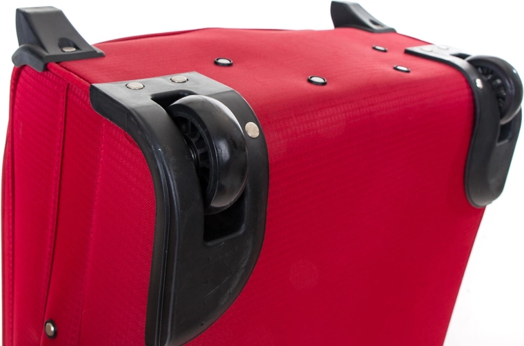 Colțuri rezistente și rulare stabilă