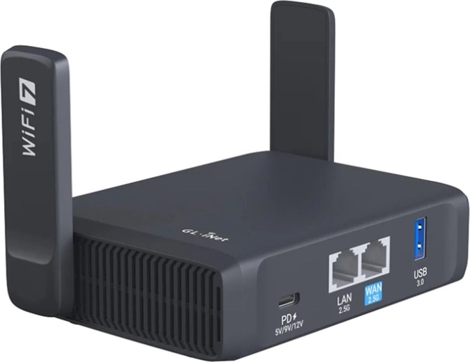 2,5G Ethernet + USB 3.0 într-un format compact