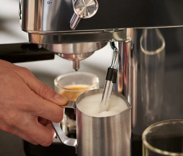 Duză de abur pentru cappuccino și latte