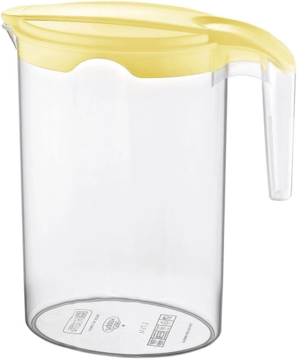 Turnare precisă datorită ciocului și paharului gradat