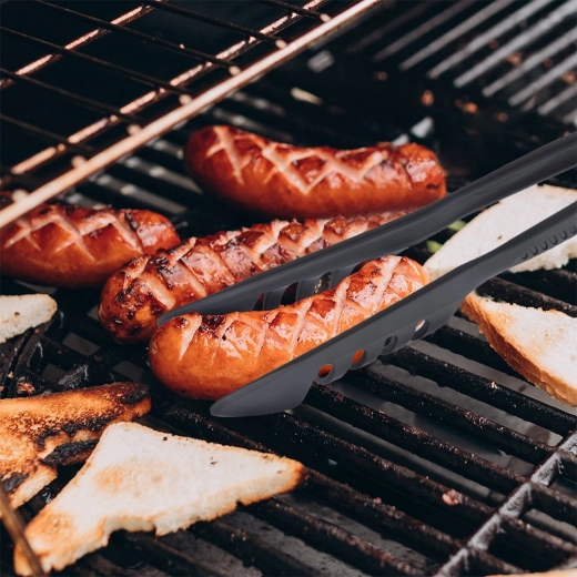 Utilizare versatilă în bucătărie și la grătar