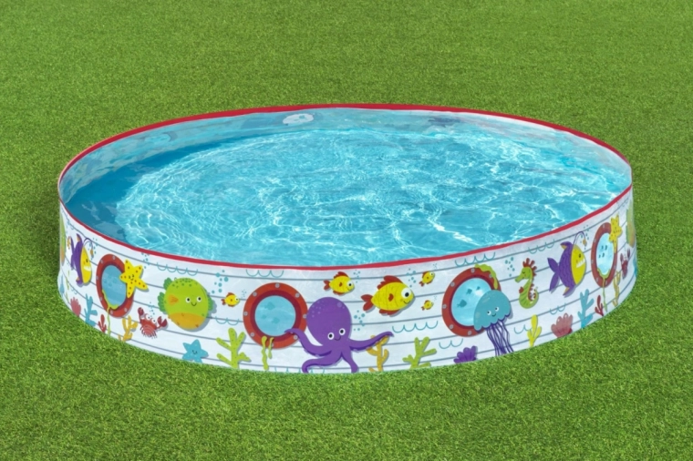 Piscină autoportantă fără cadru