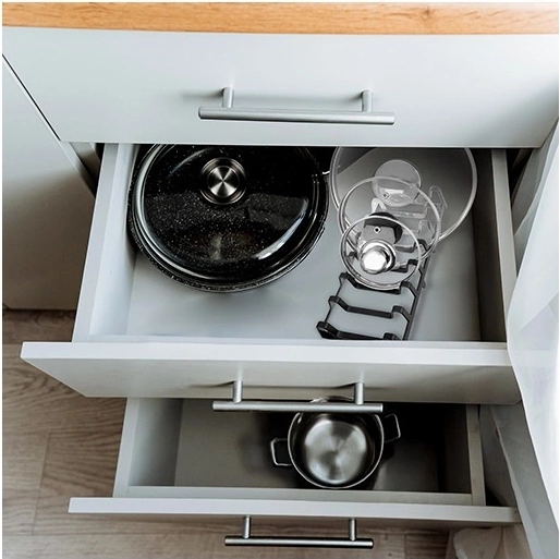 Depozitare clară pentru până la 7 piese