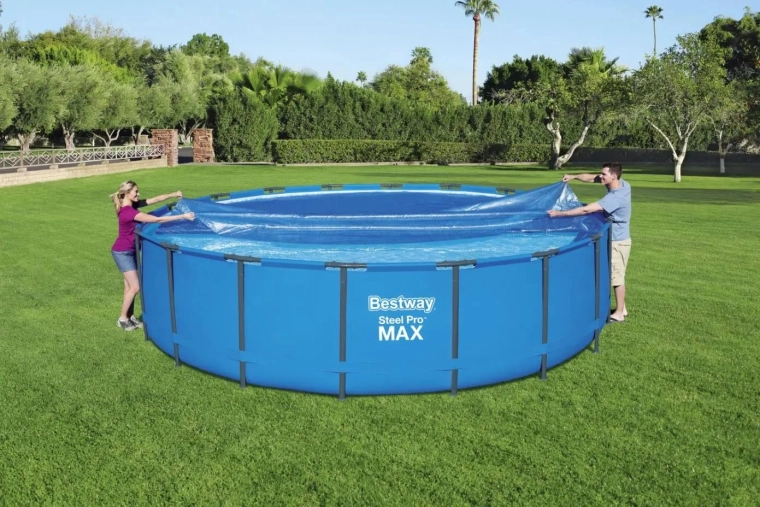 Apă mai curată în piscină