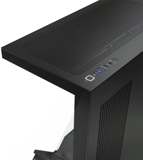 Panou I/O modern și airflow bine gândit