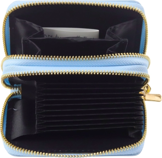 Sloturi tip armonică pentru carduri