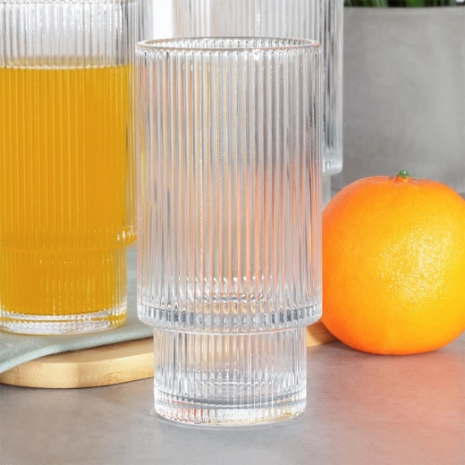 Sticlă rezistentă și bază stabilă