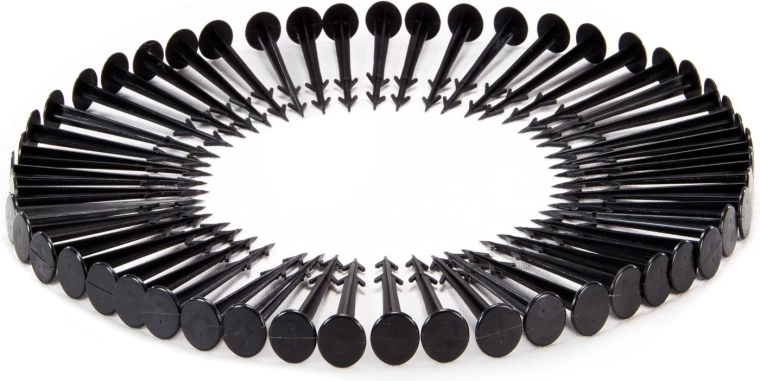 Fixare fiabilă datorită celor 50 de țăruși incluși