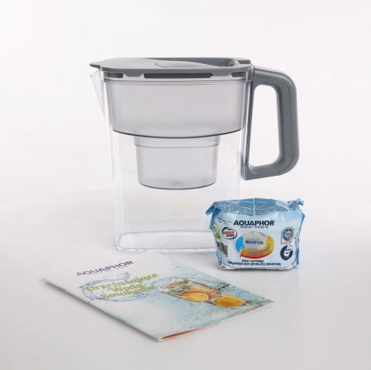 Cană filtrantă compactă pentru apă 2,4 l, gri, cu cartuș filtrant B100-25
