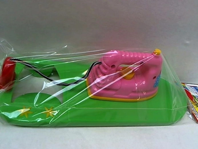 Set de călcat M12