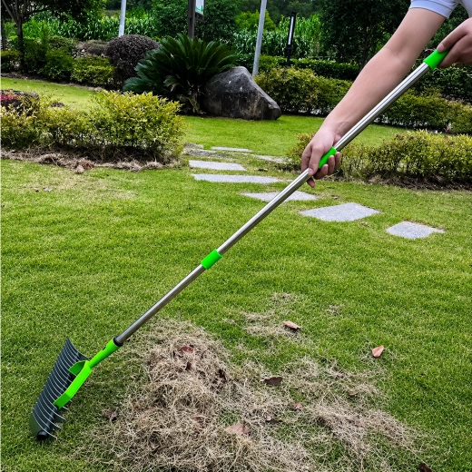Aerator manual pentru gazon (verticutor) cu greble oscilante 130 cm - 1 buc