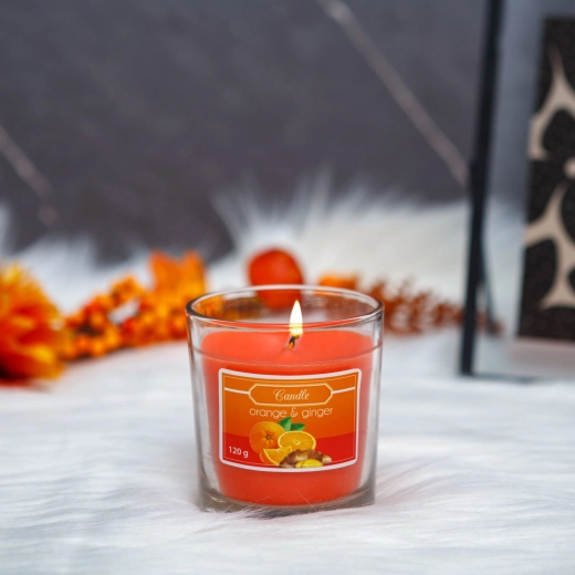 Lumânare parfumată cu aromă de portocală și ghimbir, 120 g