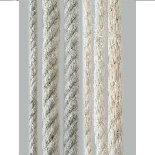 Frânghie naturală răsucită cu armătură PP 24 mm (30 m)