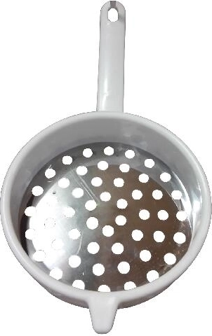 Strecurătoare pentru găluște din inox 18 cm cu mâner din plastic