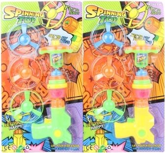 Pistolă pe baterii cu elice zburătoare și titirez