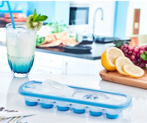 Tavă pentru cuburi de gheață cu bază din silicon și capac, 12 cuburi