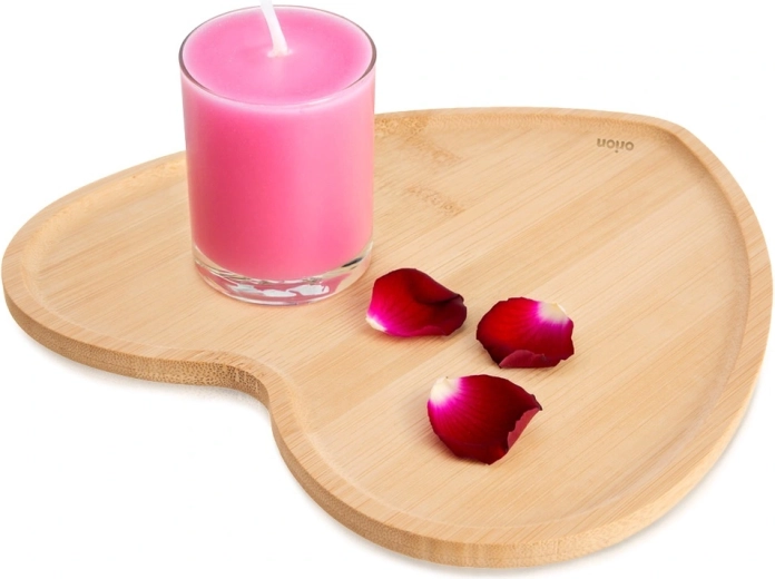 Tavă de servire din bambus în formă de inimă 22 × 22 cm