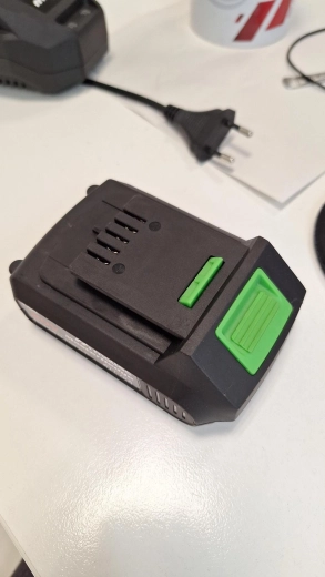 Acumulator pentru foarfeca de gard viu MalTec MasterHedge 20V