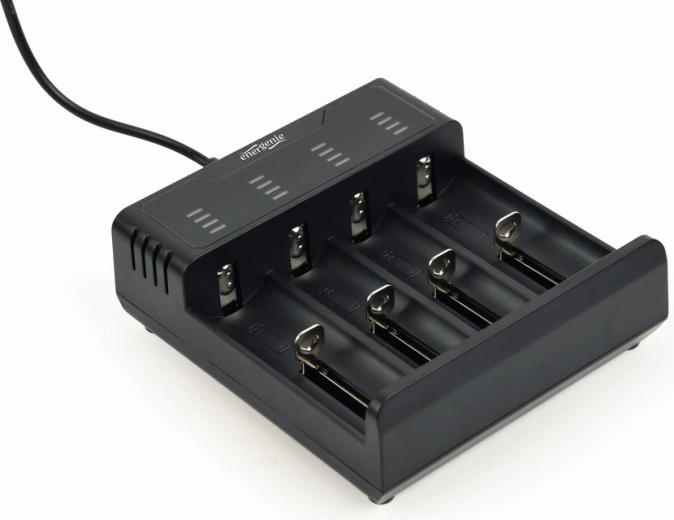 Încărcător USB pentru acumulatori Ni‑MH și Li‑ion, negru