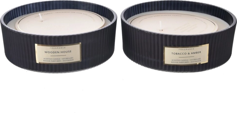 Lumânare parfumată în pahar Black 580 g
