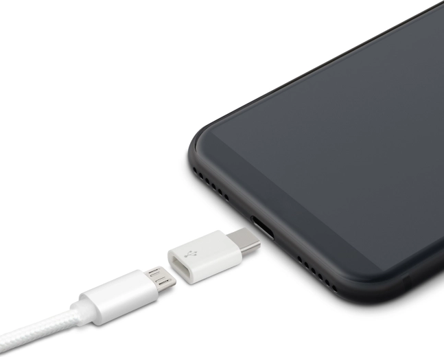 Adaptor micro USB la USB-C