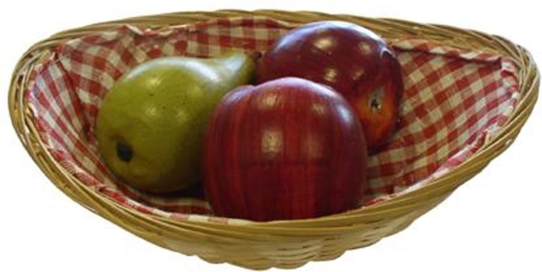 Coș oval împletit din nuiele, cu material în carouri