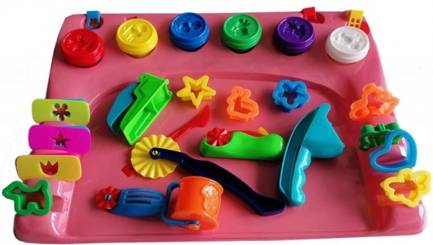 Modelo set mare de bucătărie cu covoraș pentru modelaj