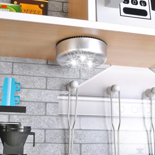 Lumină LED pentru o atmosferă realistă