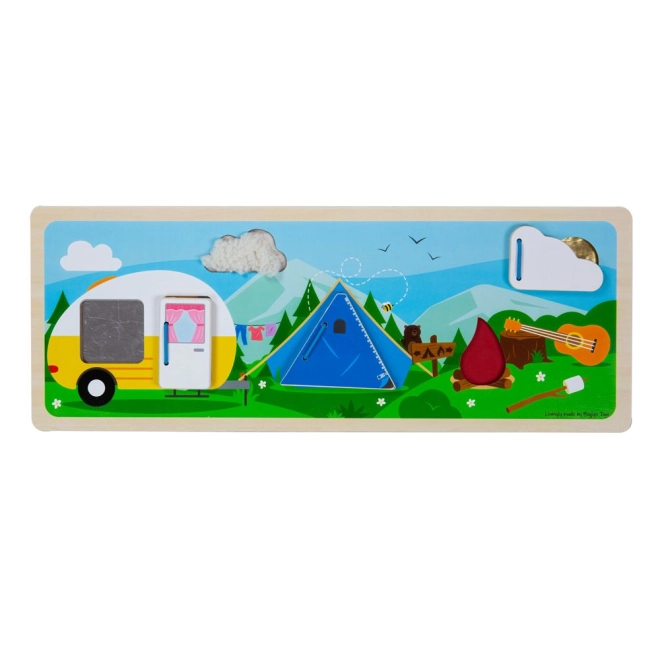 Scenă interactivă de camping