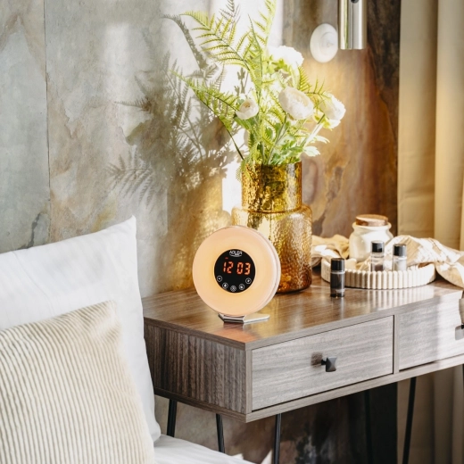 Simulare naturală a zorilor