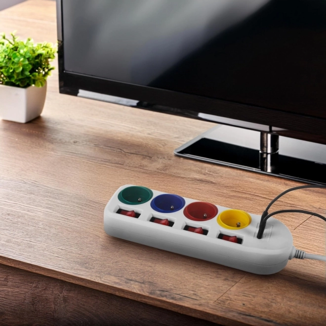 Prelungitor cu 4 prize și USB A/C Maclean
