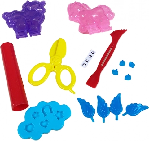 Accesorii bogate pentru creare ușoară