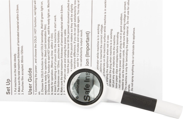 Imagine clară și precisă datorită lentilei din sticlă