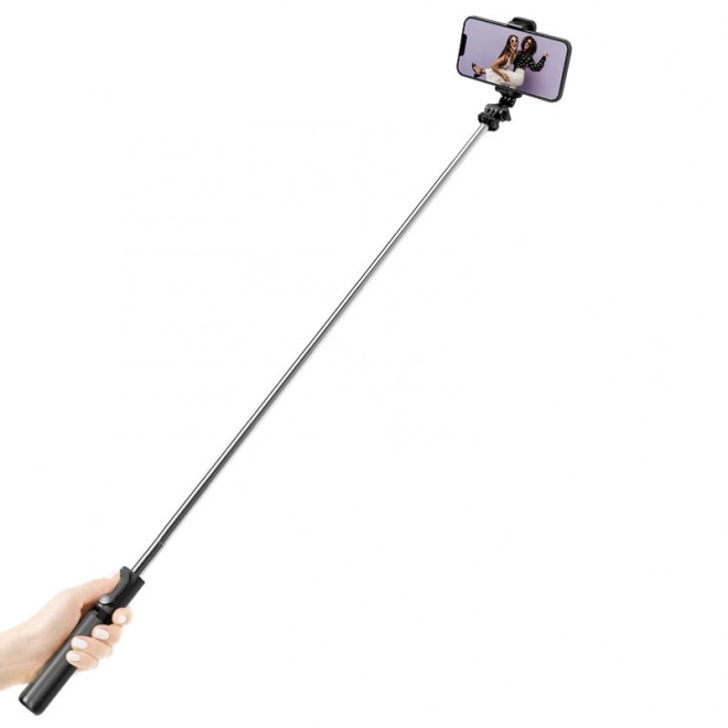Selfie stick compact cu Bluetooth de la SelfieGo