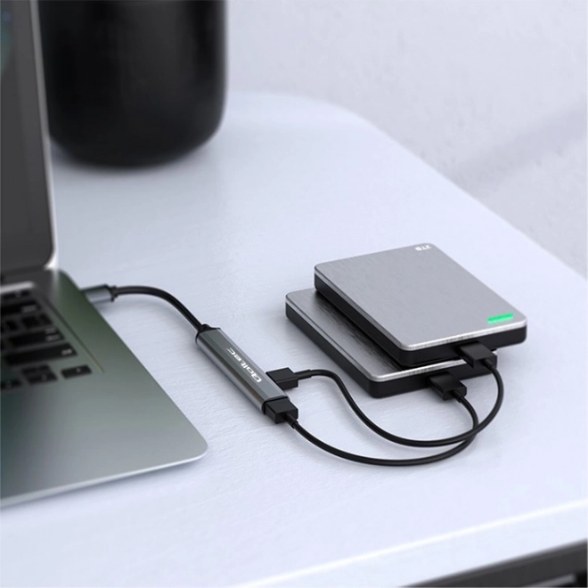 Hub USB 3.0 cu 4 porturi