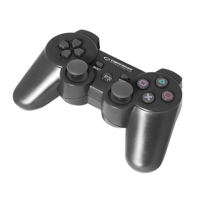 Control precis: 2 stick-uri și 12 butoane