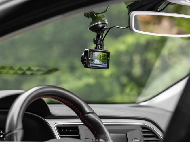 Camera auto Tracer Full HD cu funcții avansate