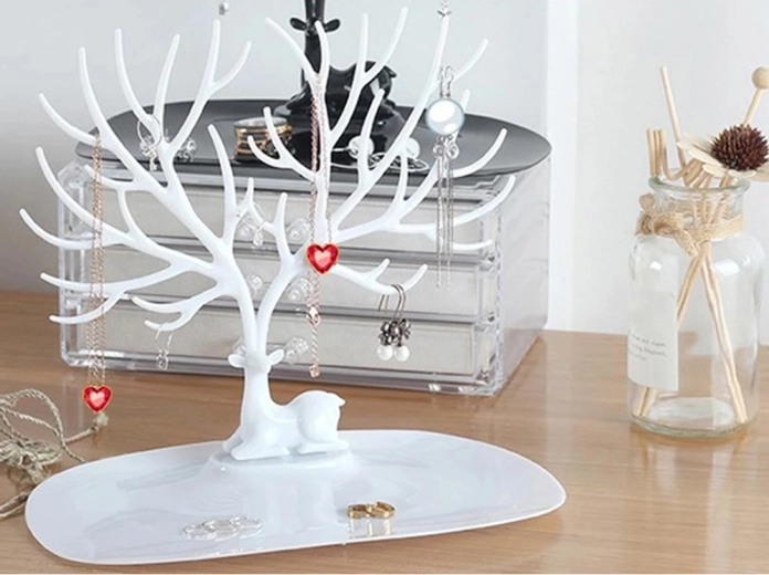 Organizare clară a bijuteriilor