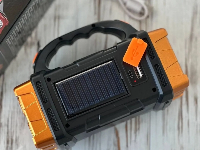 Lampa solară portabilă cu LED și încărcător