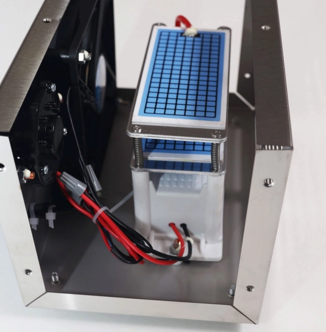 Generator de ozon cu temporizator