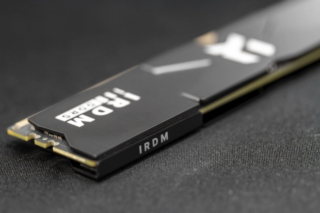 Memorie IRDM DDR5 32GB 6800MHz CL34 Negru