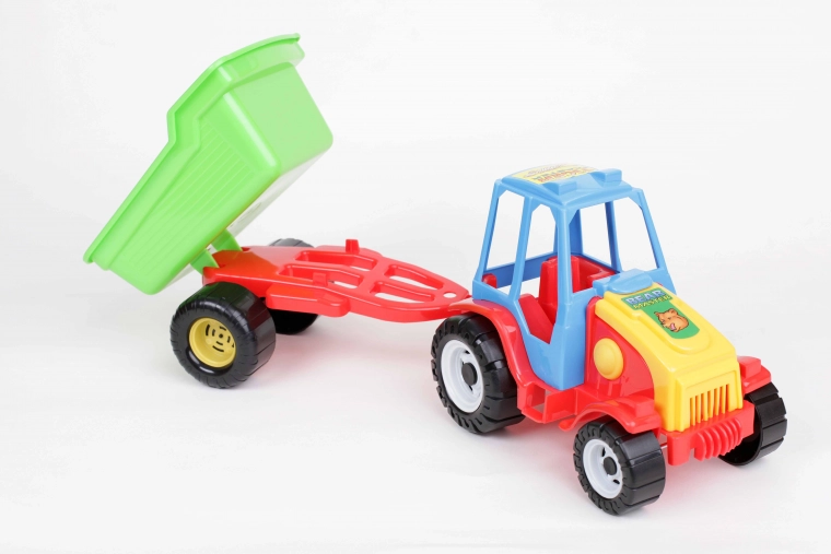 Remorcă detașabilă și basculantă