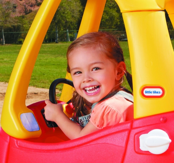 Mașină de jucărie Cozy Coupe cu ochi noi